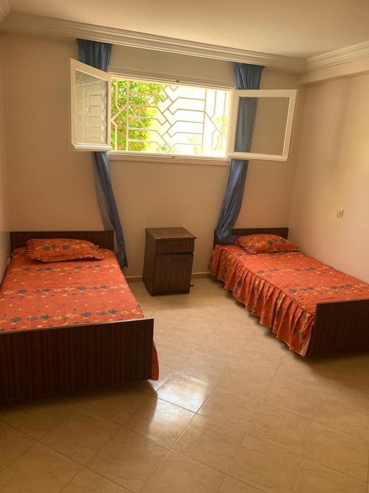 საძინებელი 1