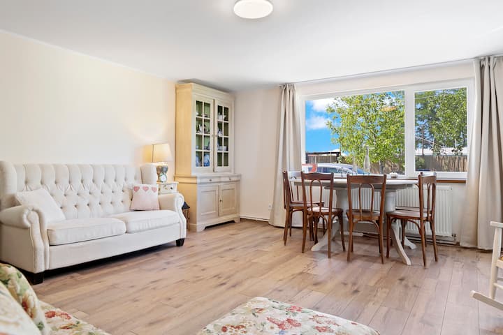 Living room 2
