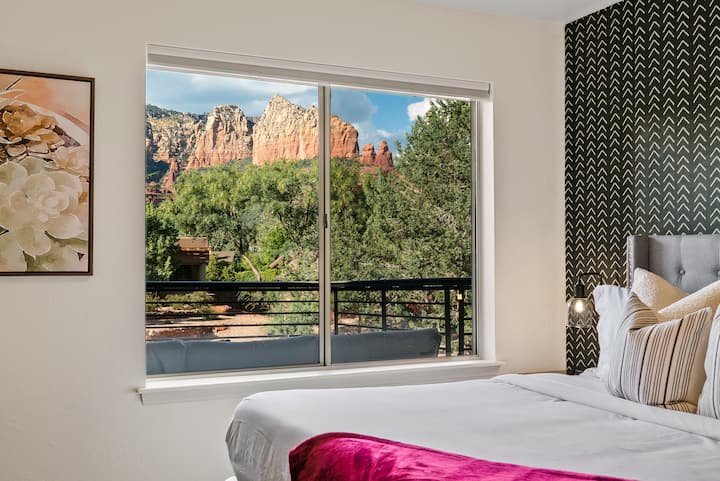 Bedroom 2 with mega views.