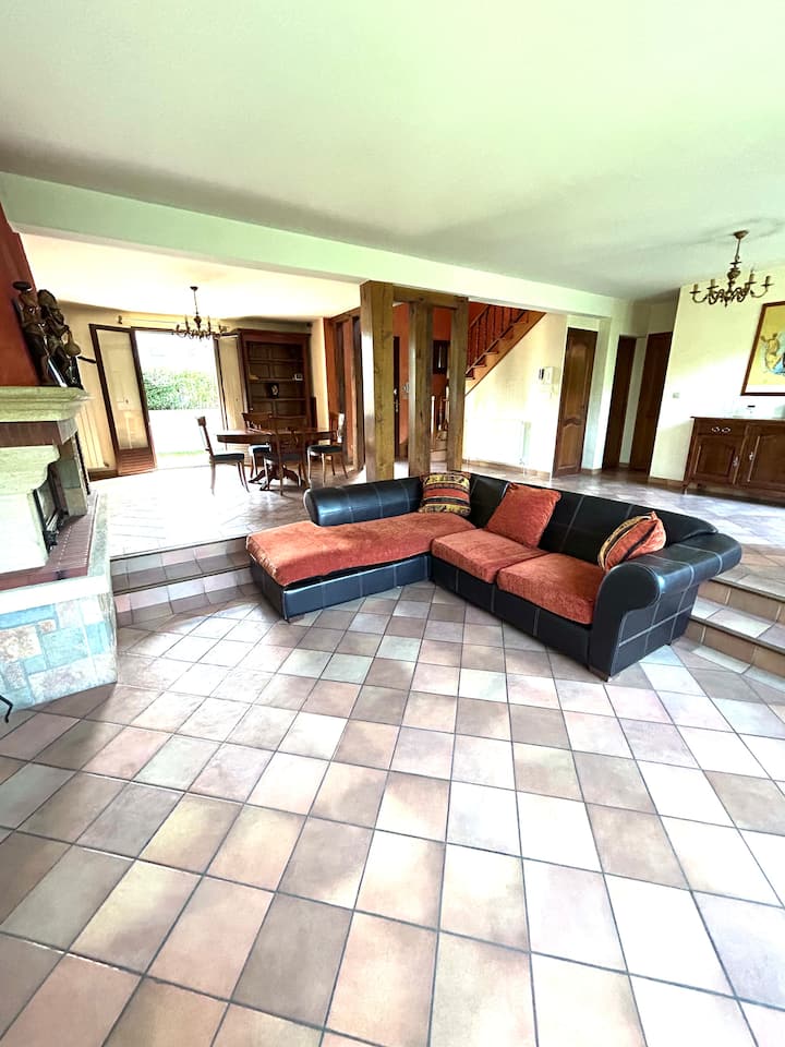 Maison Entière Proche Paris - Chelles
