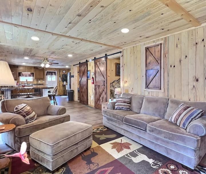 Birchwood Retreat: Lakefront, Utv/snowmobile Trail - St. Germain, WI