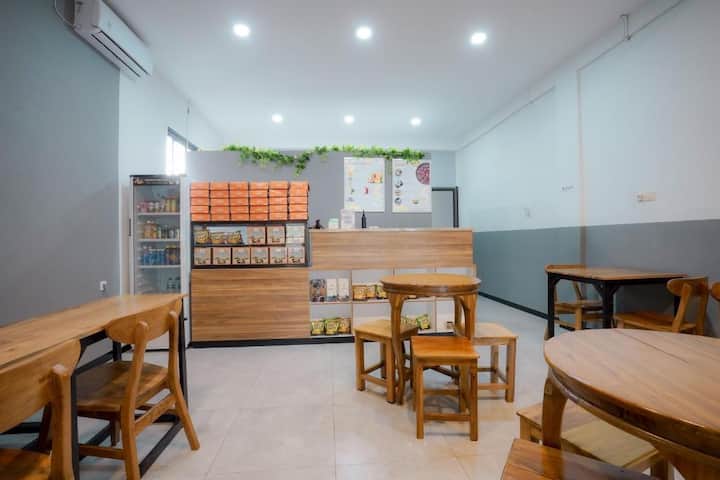 Ora House 4 Adult Labuan Bajo - Labuan Bajo