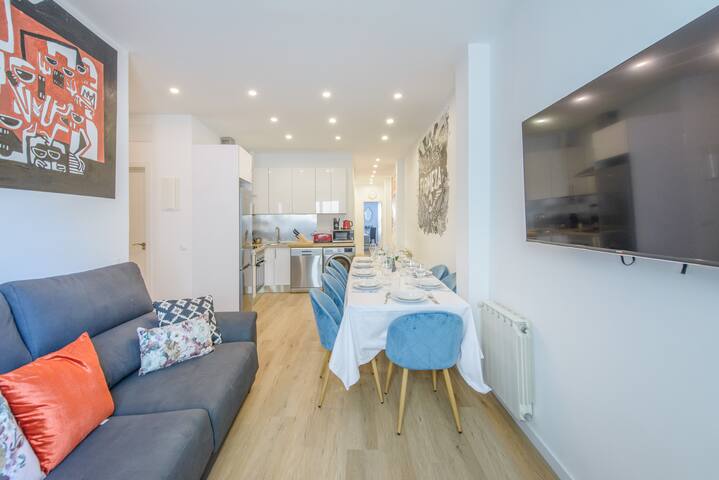 Top groups MALASAñA, by MoNARO gallery image 4