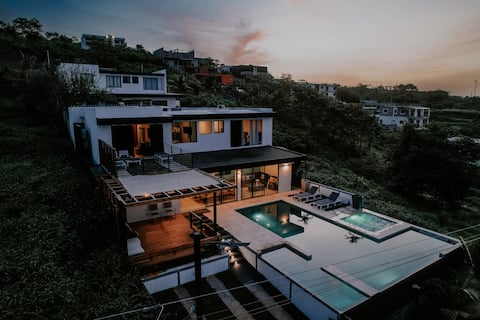 Surf City Villa