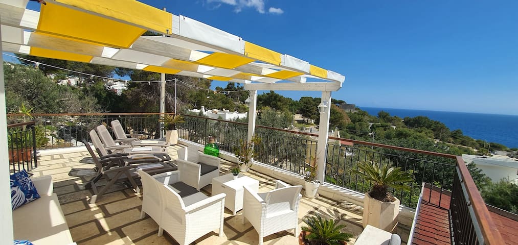 Casa vacanza Il Carrubo di Novaglie