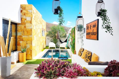 Villa Zephyr with Private Pool
