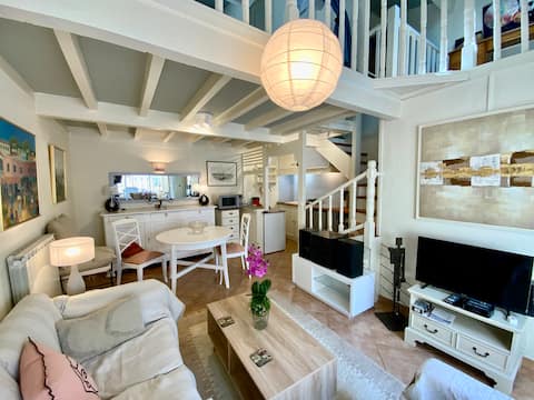 Top Airbnb: The Blue Pearl in Marseillan