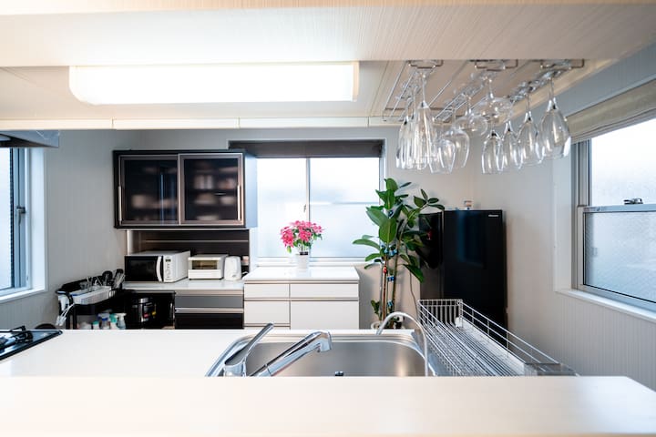 4 bedrooms, 2wc, 1 bathroom #120㎡ walk Shinjuku