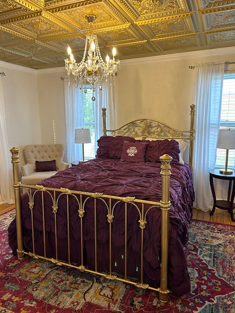 IDEAL location Families & groups! ADA approved