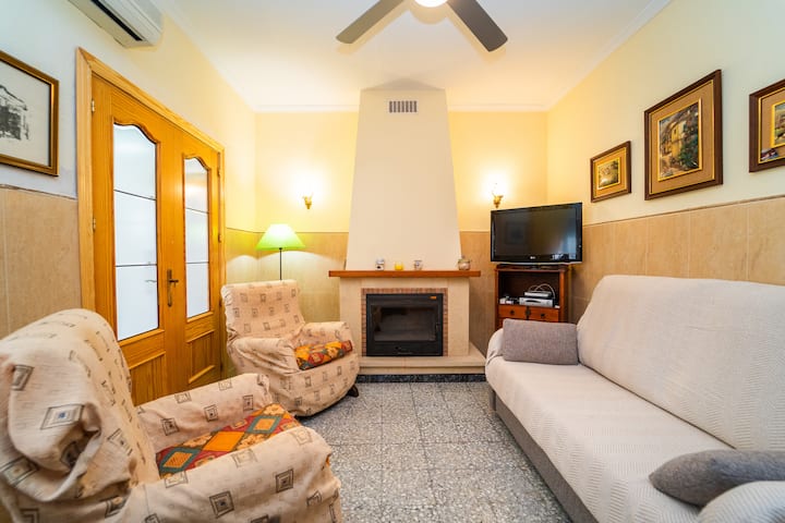 Quaint Vintage House Near The Beach In Villajoyosa - Finestrat