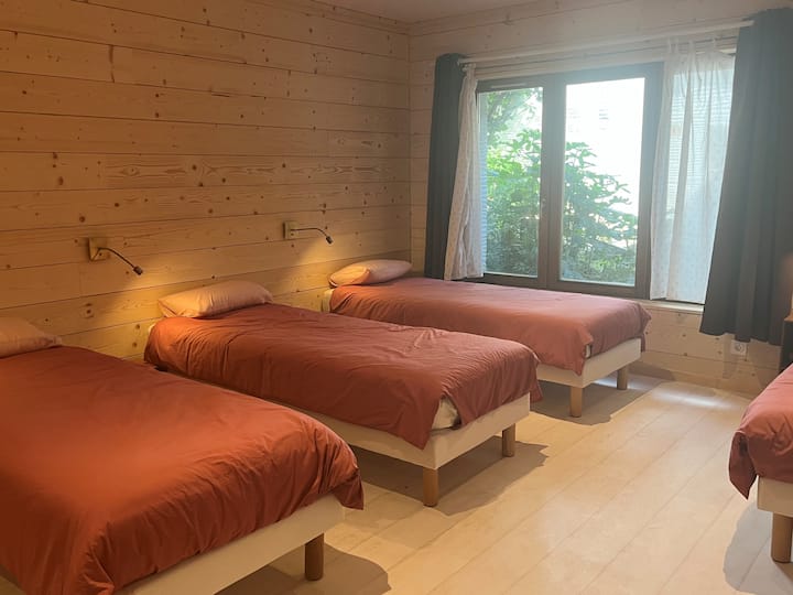 საძინებელი 2