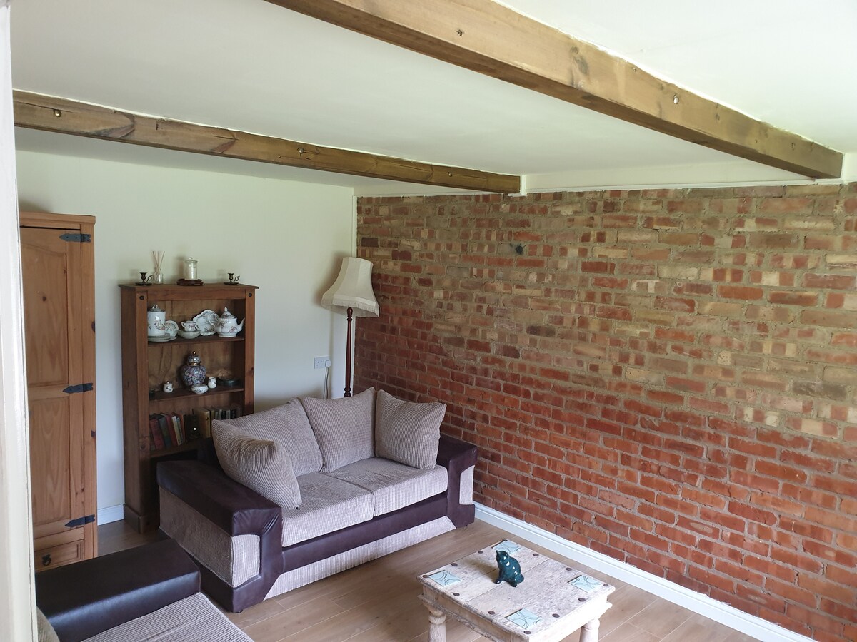 Top performing Airbnb: Solaries in Wychavon