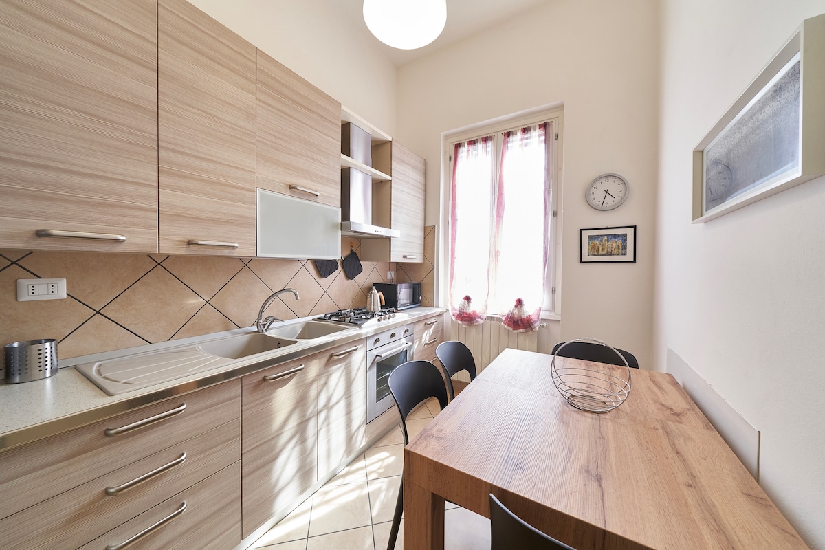 Pulmonary embolism versus pulmonary vasculitis in Hughes-Stovin syndrome:  Characteristic computed tomography pulmonary angiographic findings and  diagnostic and therapeutic implications. HSS International Study Group -  Thrombosis Research, image size:1200x800