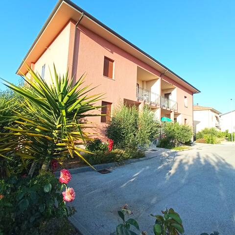 200 meters from the sea, large apartment with a wide view