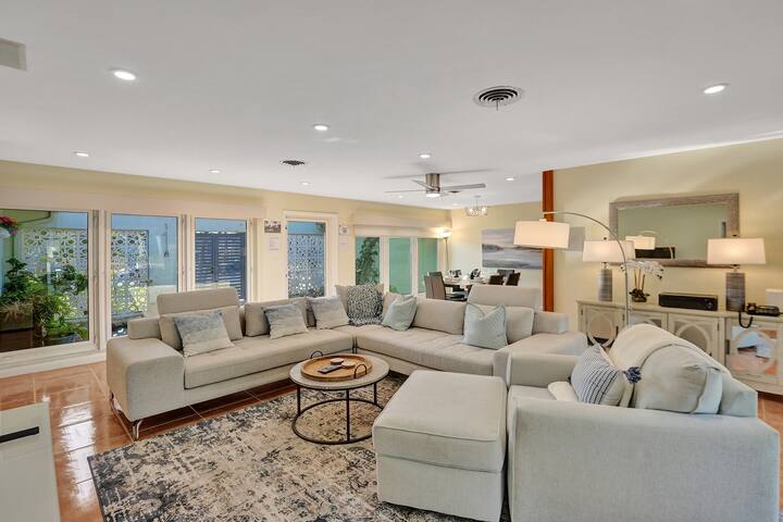 Waterfront Serenity | Pool & BBQ | Koi Pond gallery image 4