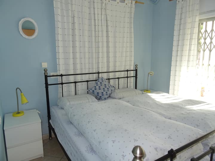 ห้องนอน 180 x 200