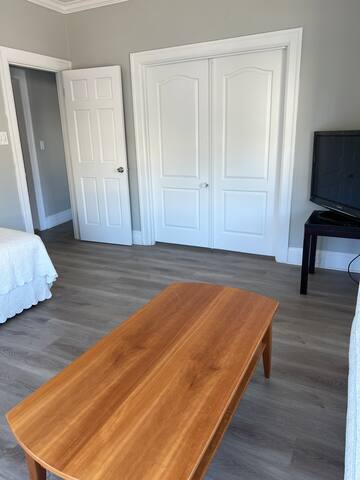 Entire Floor gallery image 2