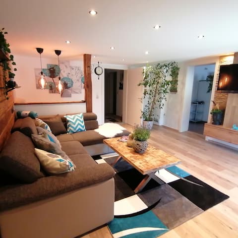 Leistungsstarkes Airbnb: Ferienwohnung Berg(Aus)Zeit in Steiermark