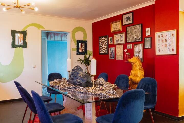 Free Parking-3BR-200m2 House-AC-1000m2 Garden gallery image 4