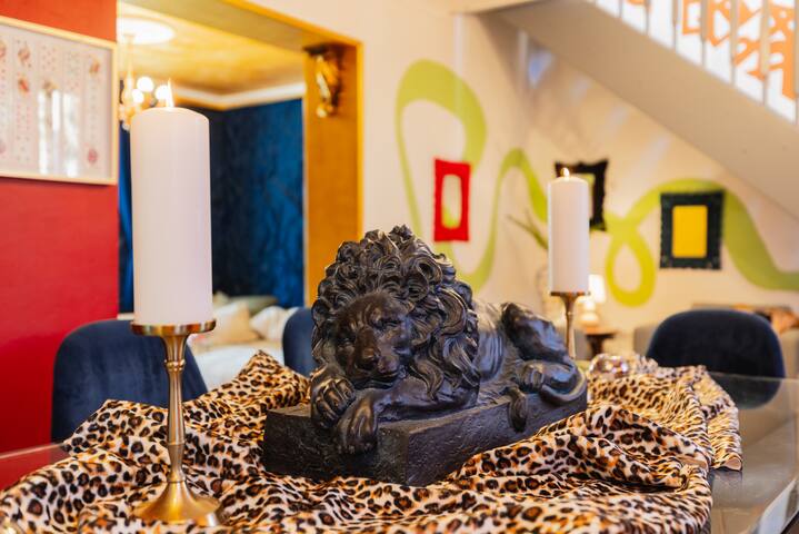 Free Parking-3BR-200m2 House-AC-1000m2 Garden gallery image 5