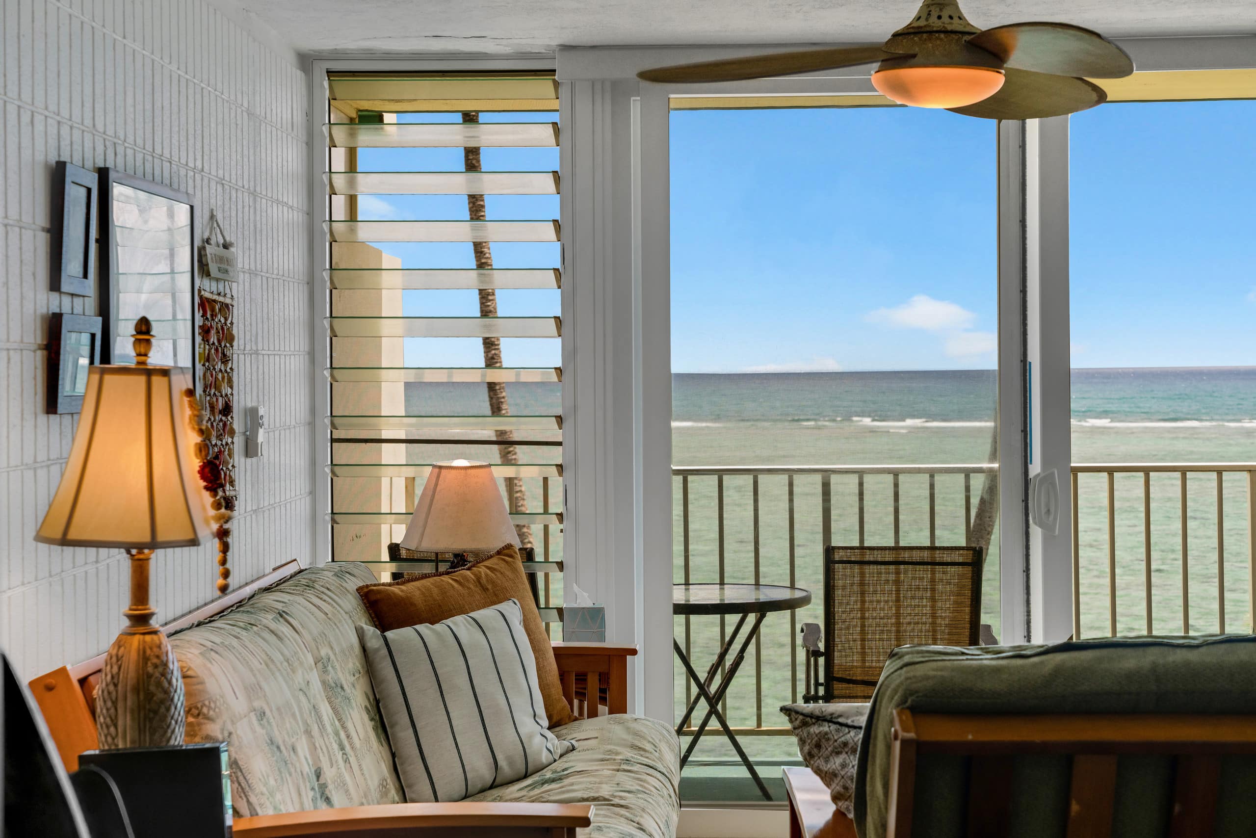 Condo in Hauula · ★4.88 · 1 bedroom · 3 beds · 1 private bath - Image 5