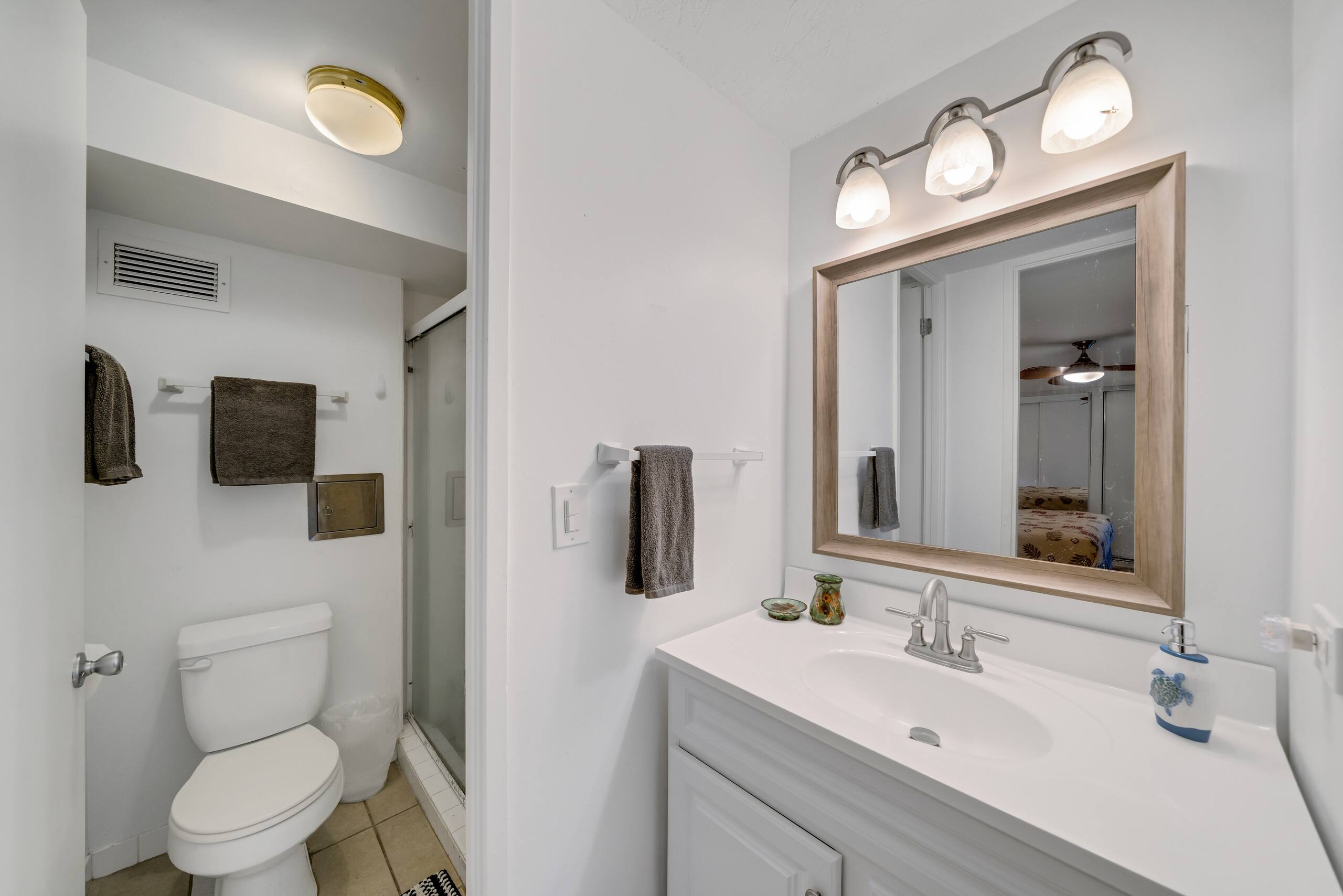Condo in Hauula · ★4.88 · 1 bedroom · 3 beds · 1 private bath - Image 44