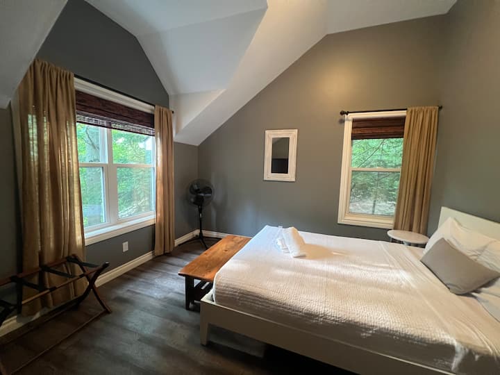 двойно легло, спалня на горния етаж 1