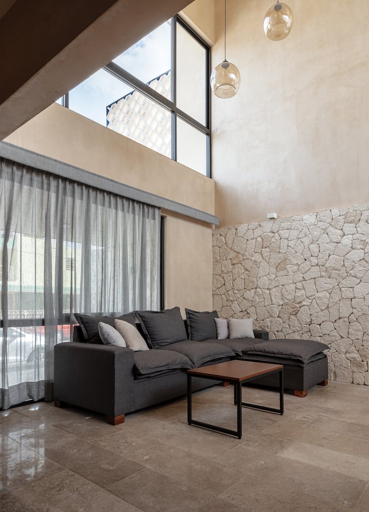 Extra Large Residency, 2 Private Pool, Garage, 7bd - Mérida