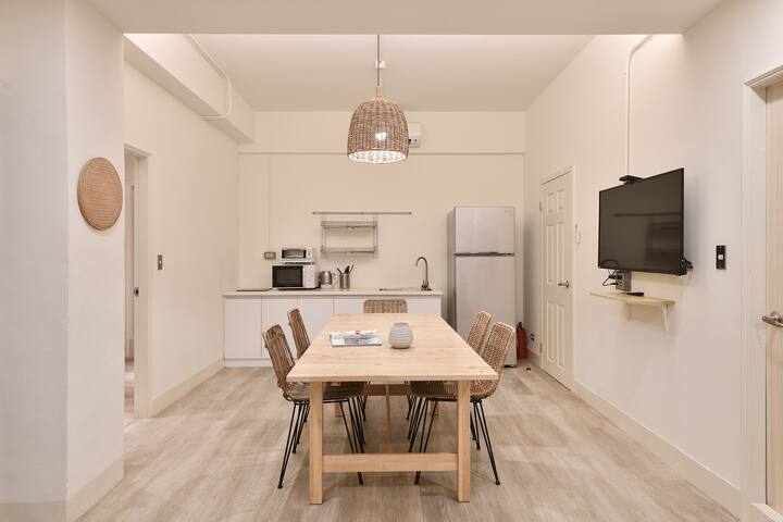 B / 北歐舒適寬敞4房5衛~16人房/MRT中山國中站5Mins/上引水產 gallery image 5