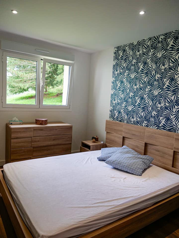 غرفة إطلالة على الجبل: السرير 160/200 -2 الفراش - رمز + خزانة + تلفزيون 