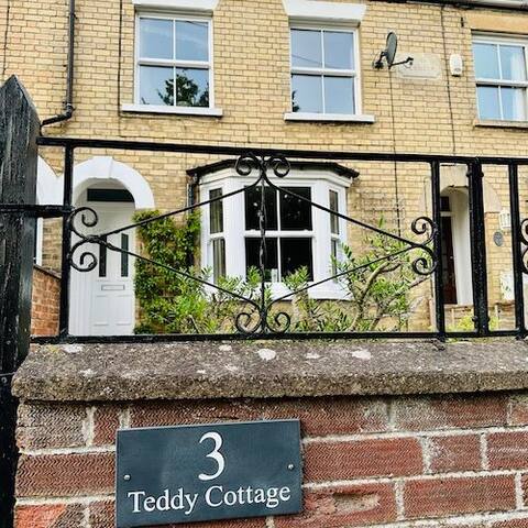 Teddy Cottage