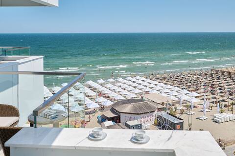 Wave n’ Sea Apartment Infinity BeachResort parking