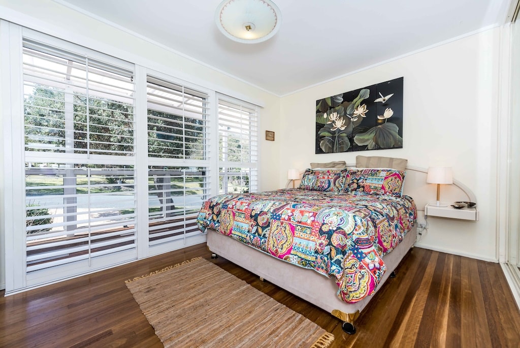 DRUHÁ spálňa s manželskou posteľou