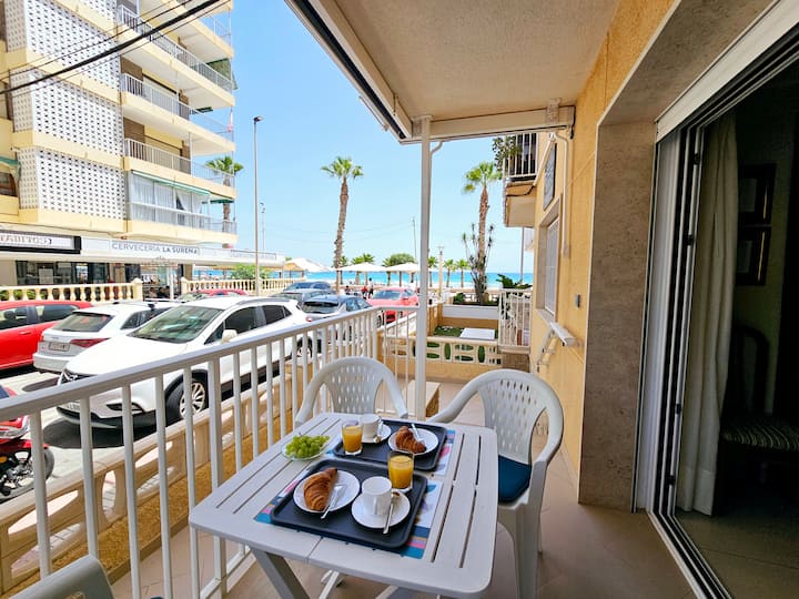 Apartamento Neptuno - Primera Línea De Playa - El Campello