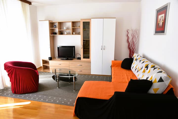 Apartment Panorama With Private Parking Space - Cres, Hırvatistan