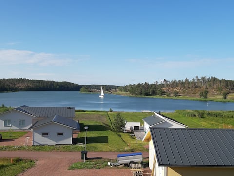 House overlooking the Slottssund and golf course