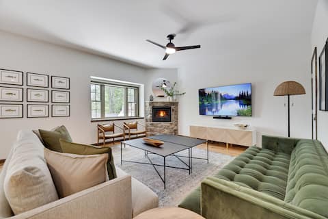 Lakefront Oasis at Arrowhead