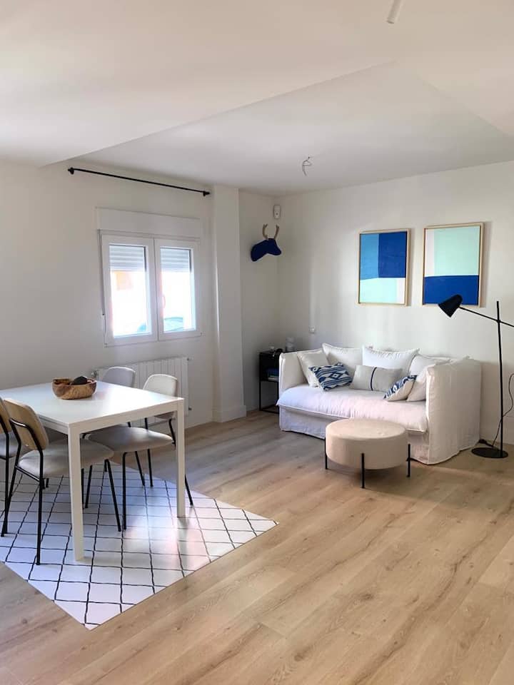 Apartamento Reformado En Puertochico - Santander