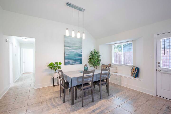 Paradise Oasis Retreat B north Austin