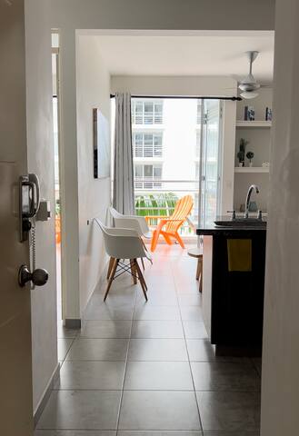 Entire home with 2 bedrooms in Girardot - Apartamento vacacional - Girardot