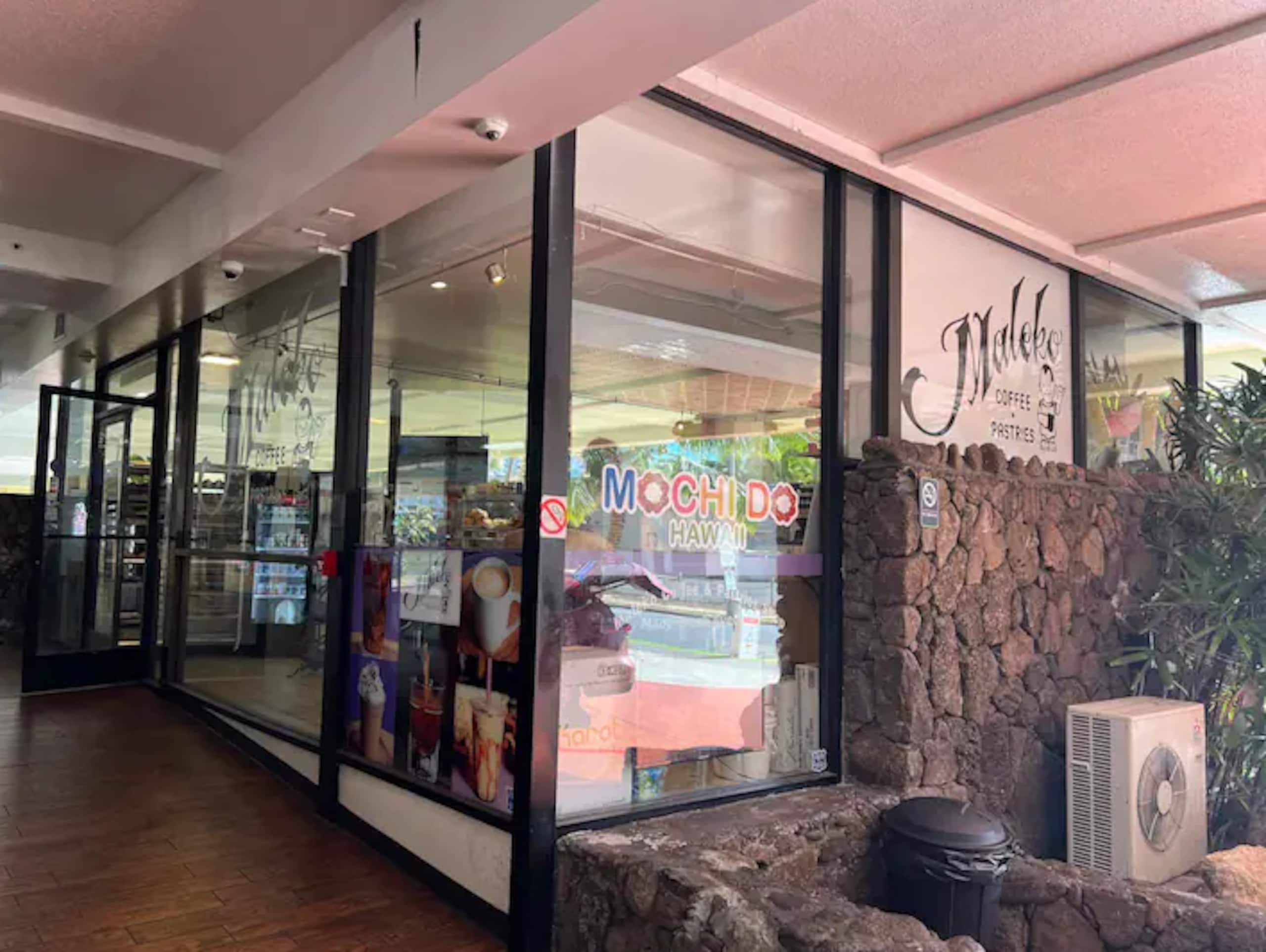 Hotel in Honolulu · ★4.8 · Studio · 1 bed · 1 private bath - Image 22