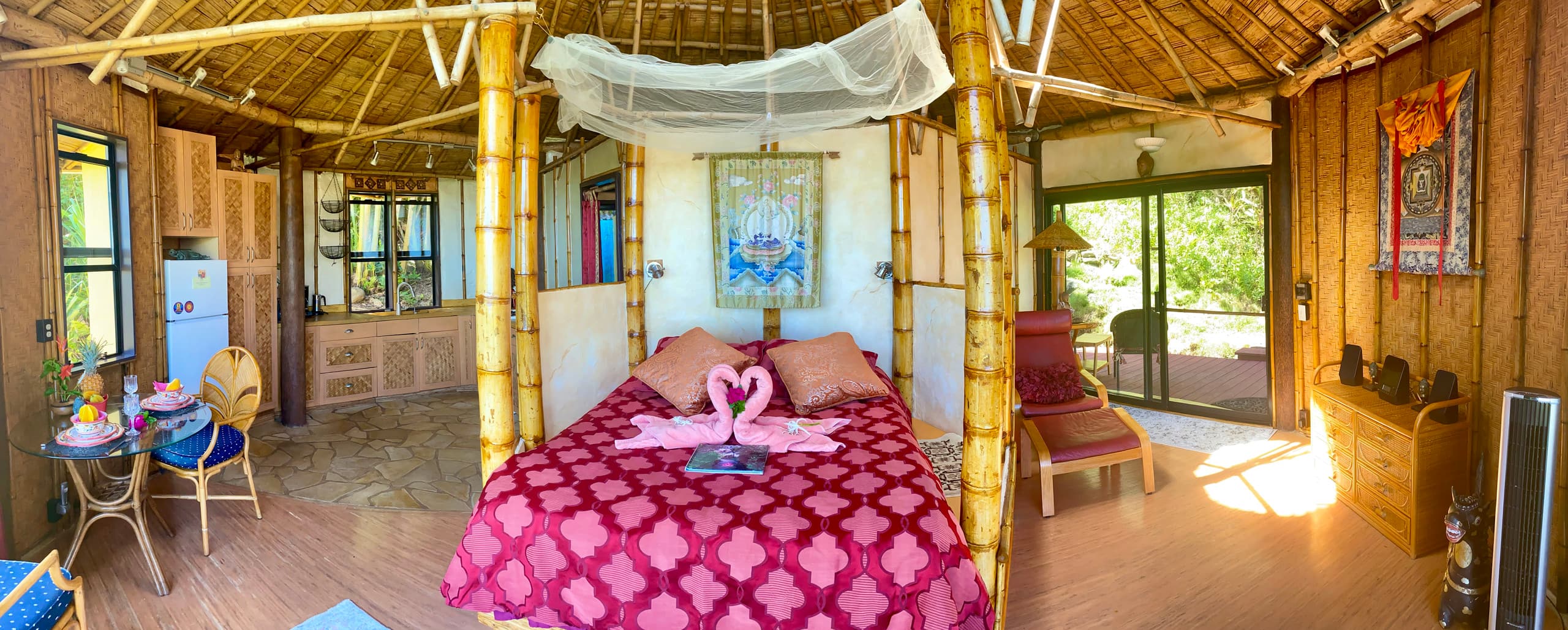 Honeymoon Haven: Ocean Vista & Bamboo Temple Bliss - Photo 6