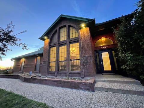 Spacious 4 BR - Harker Heights