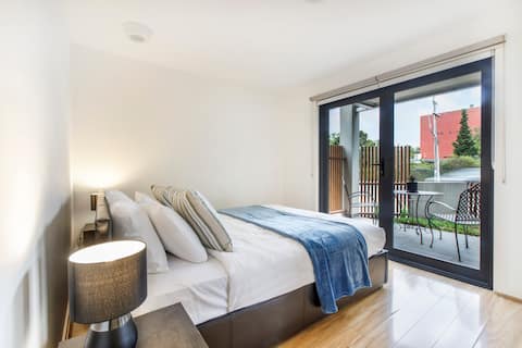 Homey Family Loft with Balcony & Parking Space