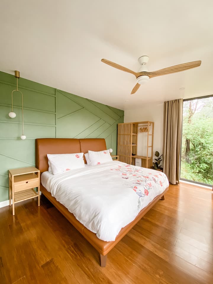 Master's Bedroom