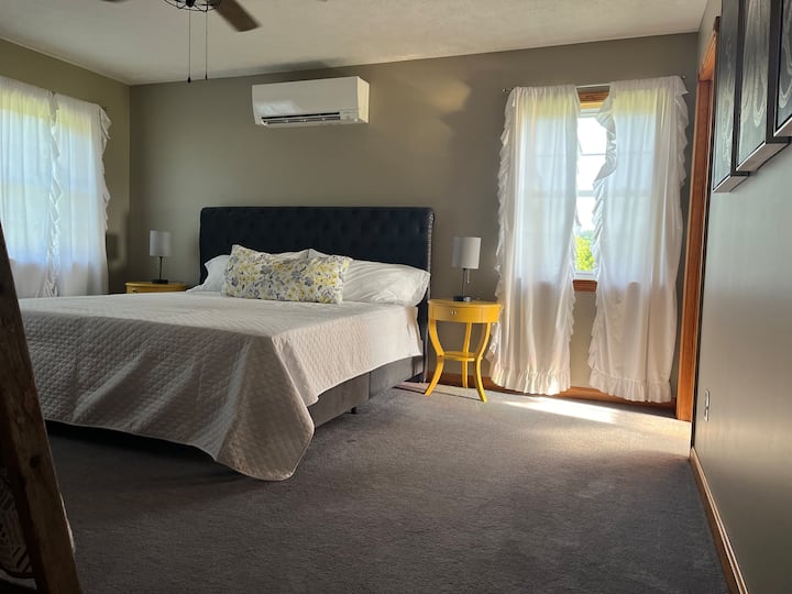 Hlavná spálňa s klimatizáciou (tepelné čerpadlá)