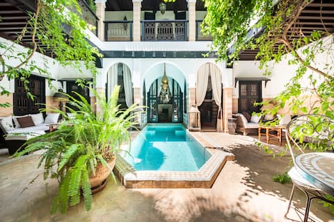 Riad villa exclusively in personal premises