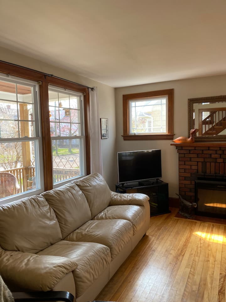 Centrally Located In Moncton - Moncton