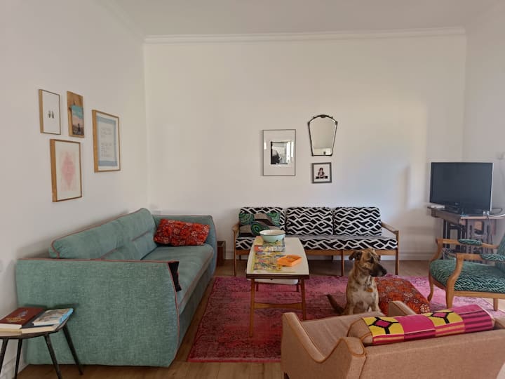 Sun Filled Family Home - Tel Aviv