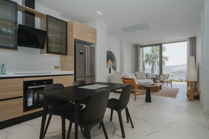 Varyap Residences |4 Bed, Sea Front, Private Beach - Yalıkavak